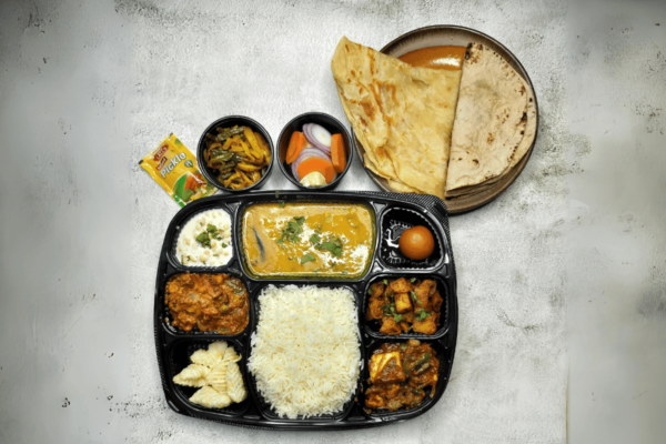 SPECIAL VEG THALI